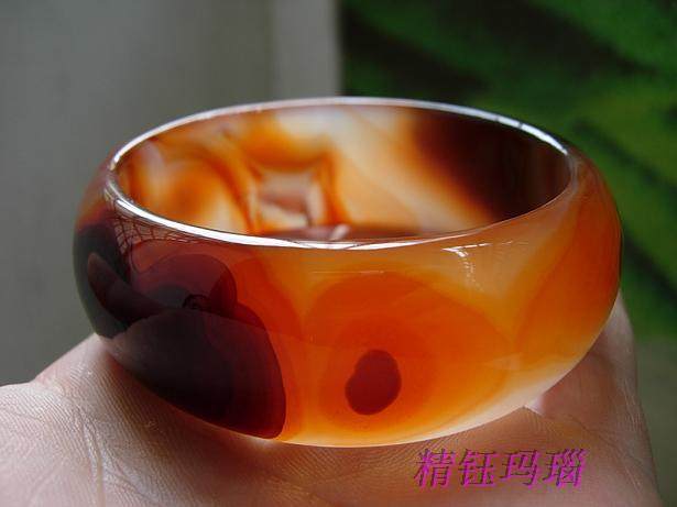 ສາຍແຂນ agate uninlaid ສົດໃຫມ່ຂອງປະເທດບຣາຊິນ 55 ສີແດງທໍາມະຊາດທີ່ມີໂຄງສ້າງທີ່ສວຍງາມທີ່ບໍ່ມີສ່ວນຫຼຸດລາຄາ