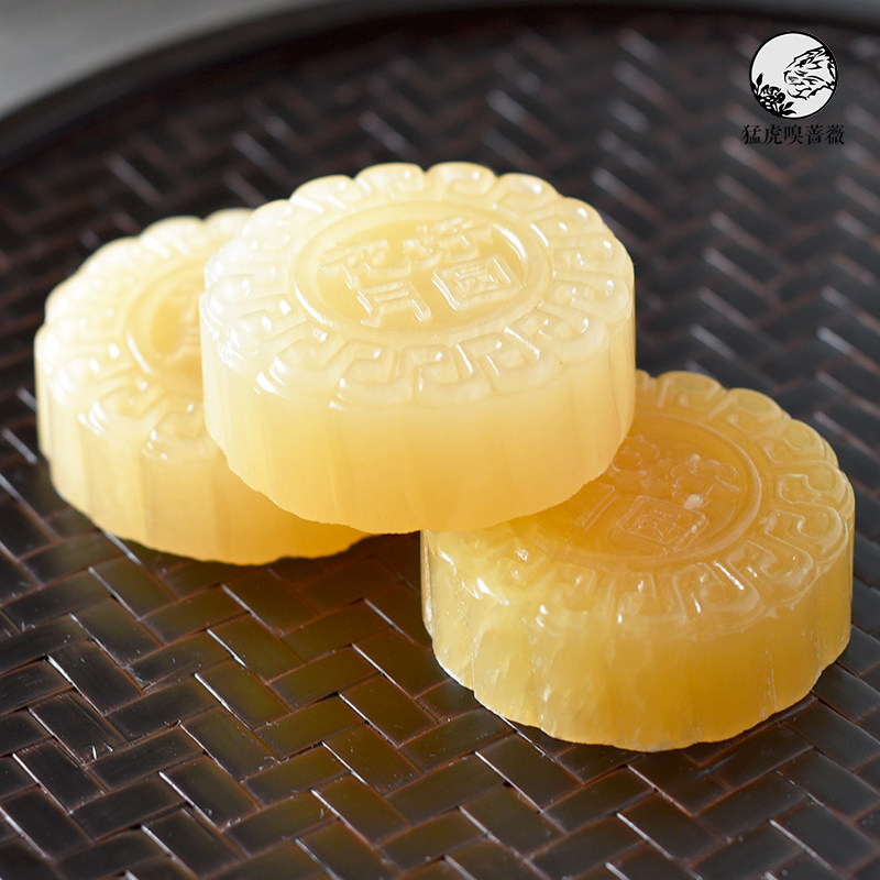 New Chinese Flowers Good Moon Round Natural Jade Moon Cake Swing room Home Book Room Dining Room Dining Room LIKE ROOM SOFT DECORATIONS