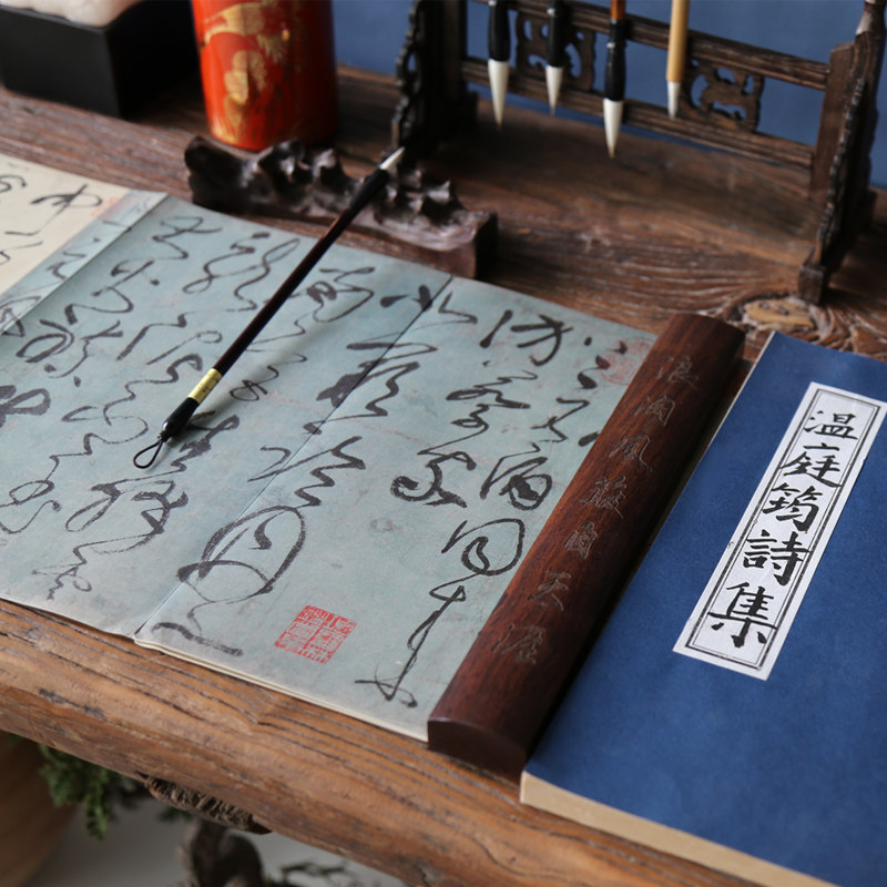 Straw Book Fake Book Seal Town Paper Combination Adornment New Chinese Book Room Desk-like plate room Decent Board Room Retro Swing