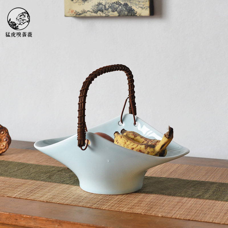 New Chinese Ceramic Fruit Pan Portable Delicate Fruit Pan Rattan Basket Pendulum-like Dining Room Tea Table Adornment