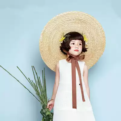 Wedding photography photography props Children's retro travel fashion oversized hat Large brim flat top beach ribbon straw hat