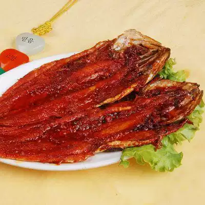 North Korean flavor spicy Mingtak dried fish baseball fish Yanbian flavor Korean people Hand secret wine snacks