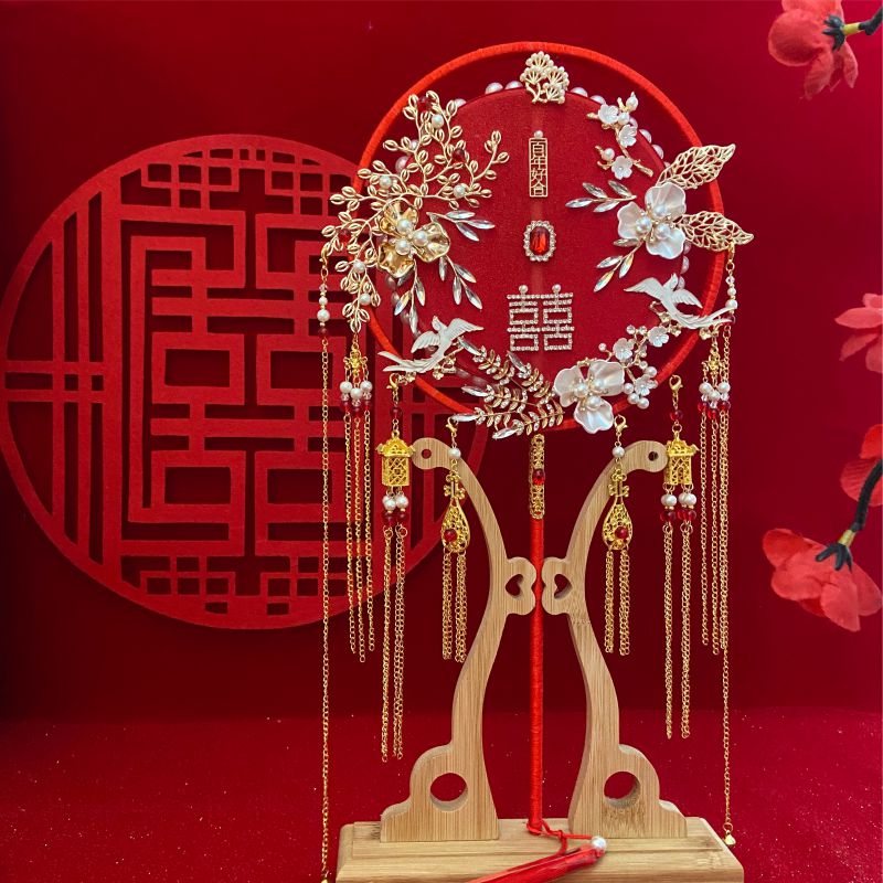 Wedding fan Chinese style group fan ancient style Xiuhe clothing fan DIY material package fan red bride wedding happy fan finished product