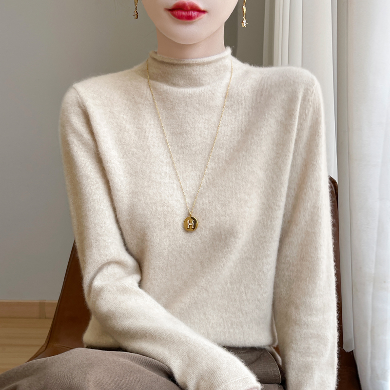 Half Turtleneck 100% Pure Wool Base Layer Sweater for Women, New Autumn and Winter Style, High-End Simple Cashmere Knitted Rolled Edge Sweater