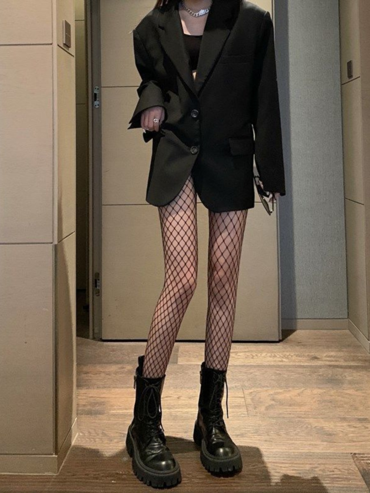 <!--暗黑渔网袜jk黑丝性感辣妹花藤丝袜白色连裤袜女超薄款防勾丝透肉-->