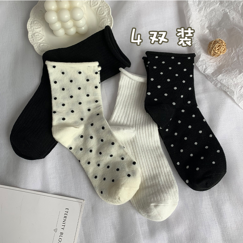 2 pairs of Japanese sweet polka dot print girls curling white tube socks summer students cute socks women