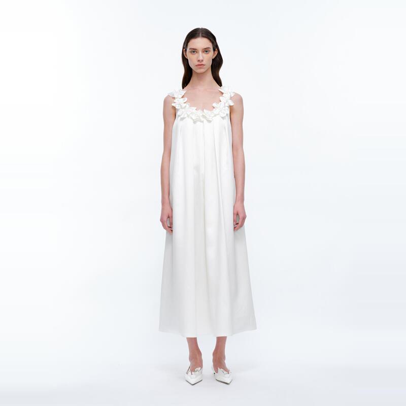 Serrer|White Three-Dimensional Floral U-Neck Dress Serrer|White Three-Dimensional Floral U-Neck Dress