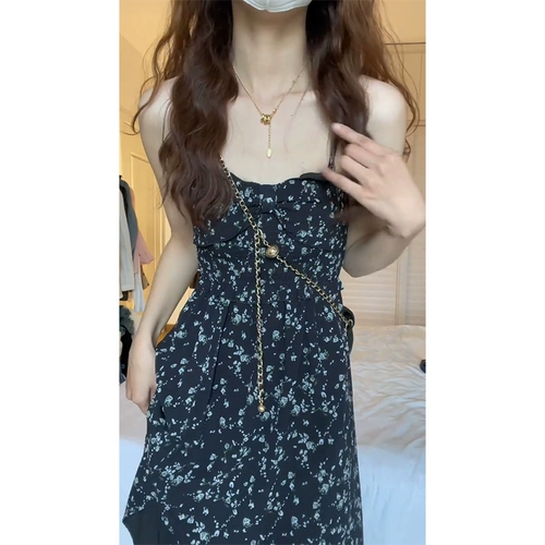 Черное летнее платье, приталенный корсет, французский стиль, в цветочек