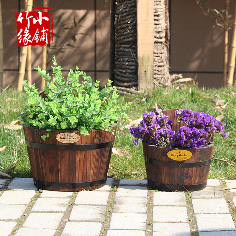 Carbonized anti-corrosion wood wall-mounted flower pot Pastoral solid wood semi-circular flower barrel flower vase Wall desktop decoration Courtyard decoration