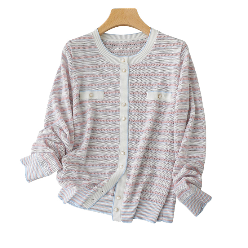 Quality silk woolen advanced thin knitted cardigan, jacket, bra top, french style, high-quality style Quality silk woolen advanced thin knitted cardigan, jacket, bra top, french style, high-quality style