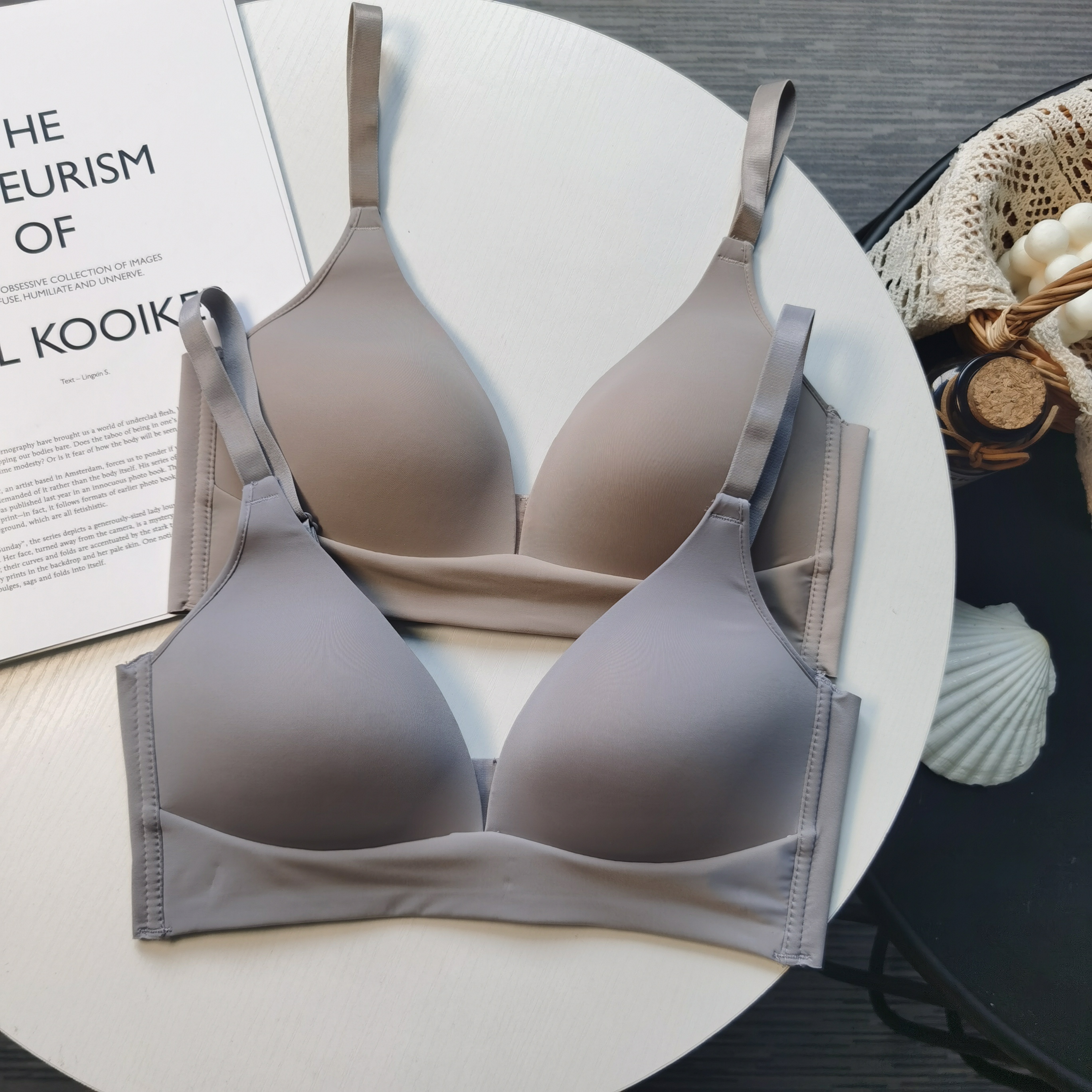 Outlet Special Cabinet Vending Comfort Concept No Steel Ring Bra Light Concept Thin Bra Underwear Woman