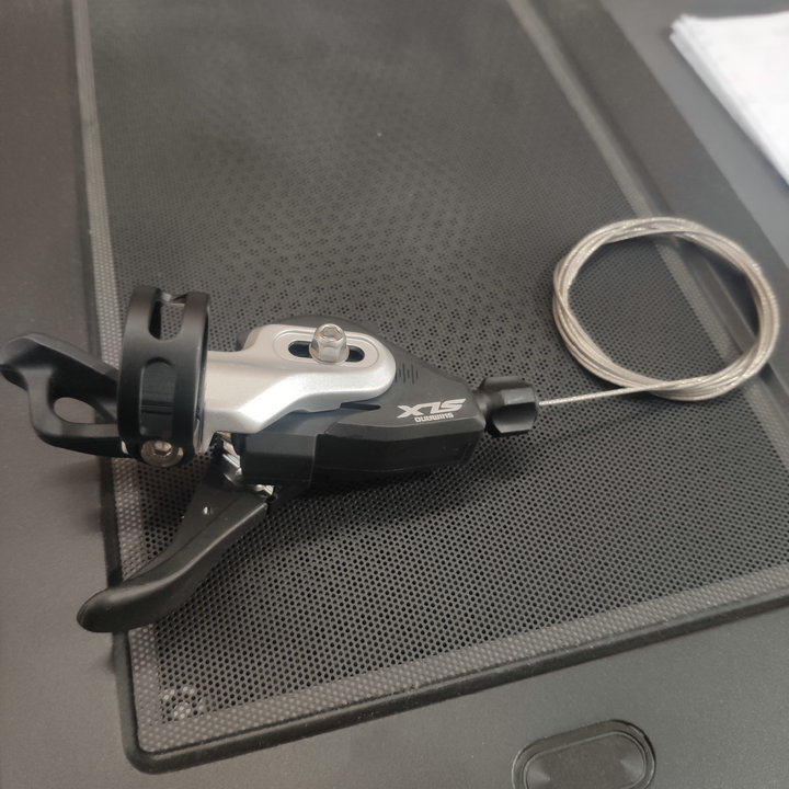 SHIMANO Jubilee SLX M670 means dial left hand 2 3 speed 20 speed 30 speed 22 speed X5 X7