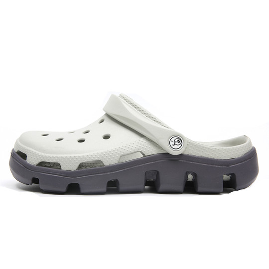 Croc-Style Shoes for Men 2024 New Summer Non-Slip Outdoor Slippers for Women Height-Increasing Beach Soft-Soled Couple's Closed-Toe Sandals