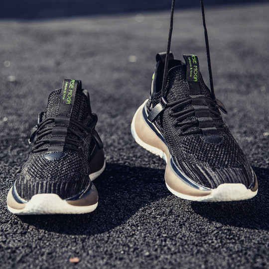 Sports Shoes for Men, Summer Breathable Mesh Shoes, Soft-Soled Casual Running Dad Shoes, New Non-Slip Lightweight Fly-Knit Shoes