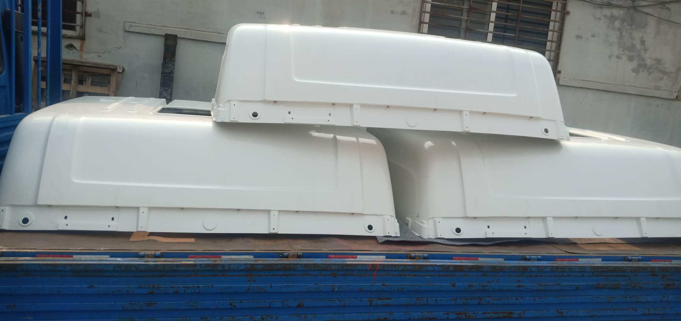 Qingdao Liberation Day V Hummer V Dragon V Dragon V Top Cover cab Upper Cover Assembly Original Factory Accessories