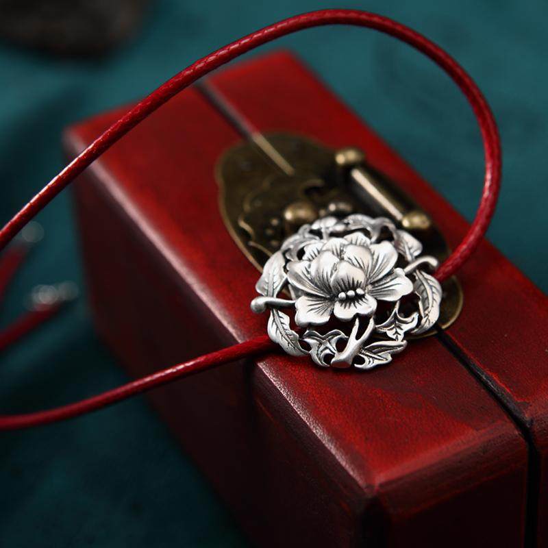 Pendant female pure silver comeback ancient minimalist Peony Flowers National Wind Silver Ornament Without Chain Delivery Rope Collarbone Necklace Pendant
