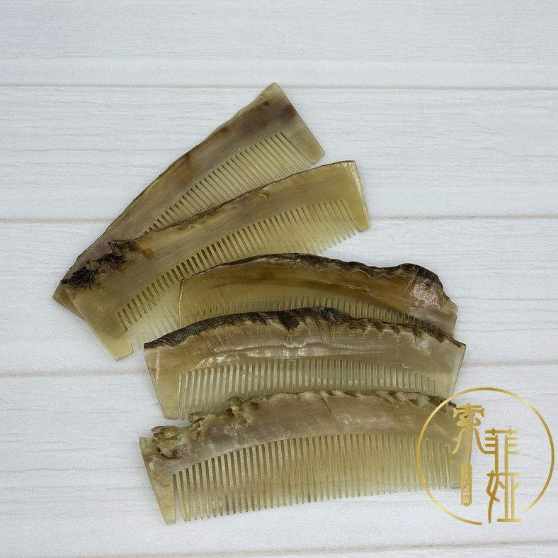 Xinjiang yellow horn comb massage nourishing pure hand comb one price