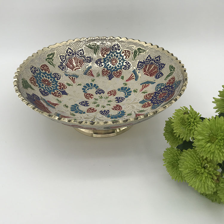 Simply retro-Indian imported fruit disk plate floor relief on dry fruit dish fruit bowl of copper bowl