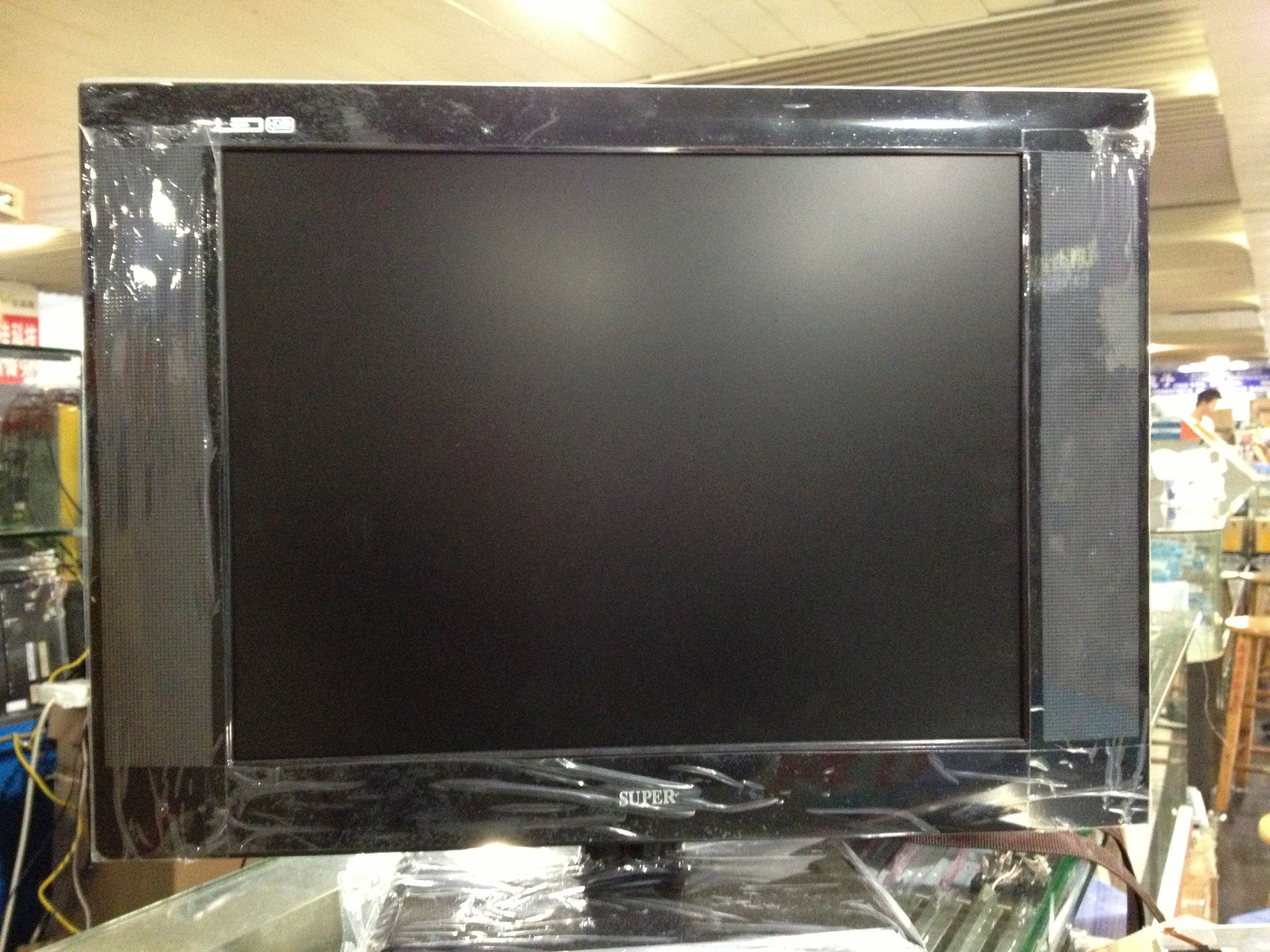 20 -INCH CRYSTAL TV LCD 