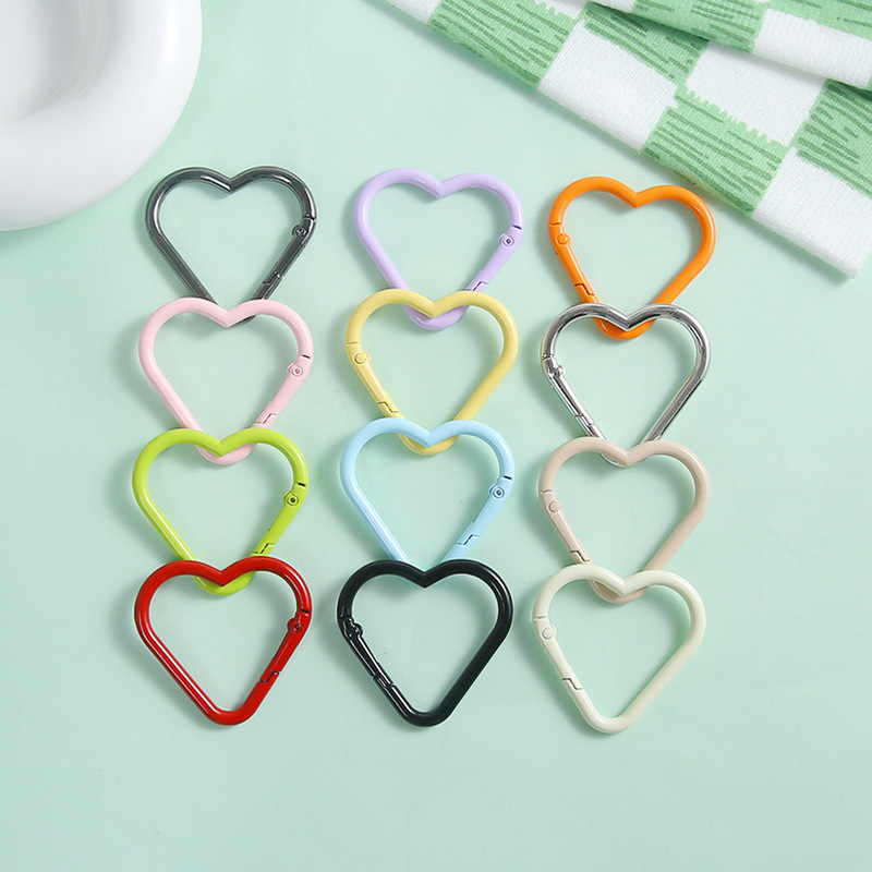 40mm Colorful Large Heart-Shaped Painted Alloy Spring Clasp DIY Keychain Accessory Open Ring Pendant Hook 40mm Colorful Large Heart-Shaped Painted Alloy Spring Clasp DIY Keychain Accessory Open Ring Pendant Hook
