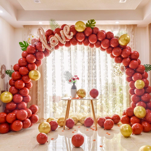 Сеть красный макарон воздушный шар арочный арочный свадебный свадебный зал.