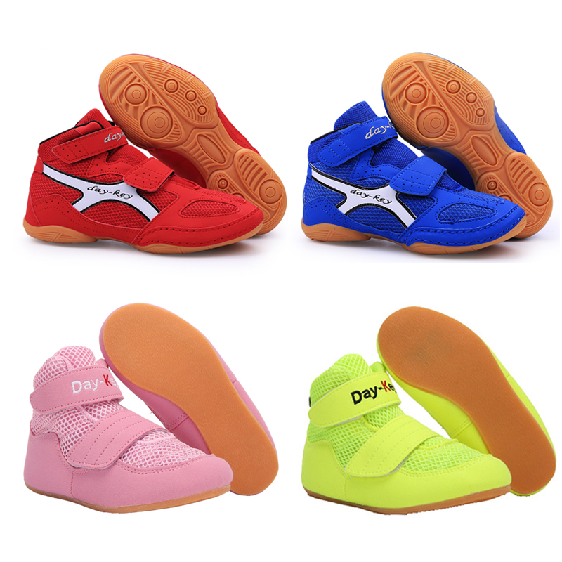Children's boxing shoes Male Wushu Percussion Comprehensive Training Scattered Bull Gluten Bottom Wrestling Shoes Rubber Shoes Toddler Toddlers