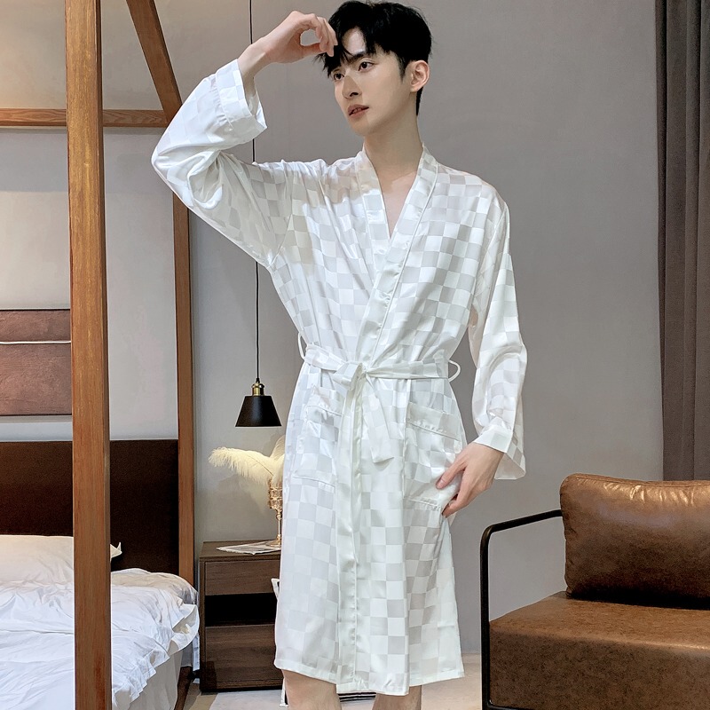 Men's Summer Ice Silk Thin Long-Sleeved White Pajamas Silk Large Size Home Wear Men's Bathrobe Bathrobe Dressing Gown