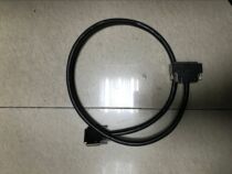 V68 to large 68-pin SCSI cable