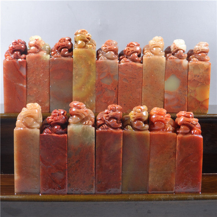 Gold stone seal carving Shoushan stone red stone brave button head seal name chapter novice entry-level seal cutting practice chapter square chapter