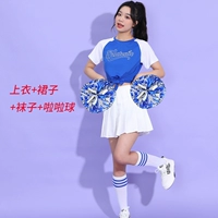 Синяя белая юбка в складку, носки, серебряное кольцо