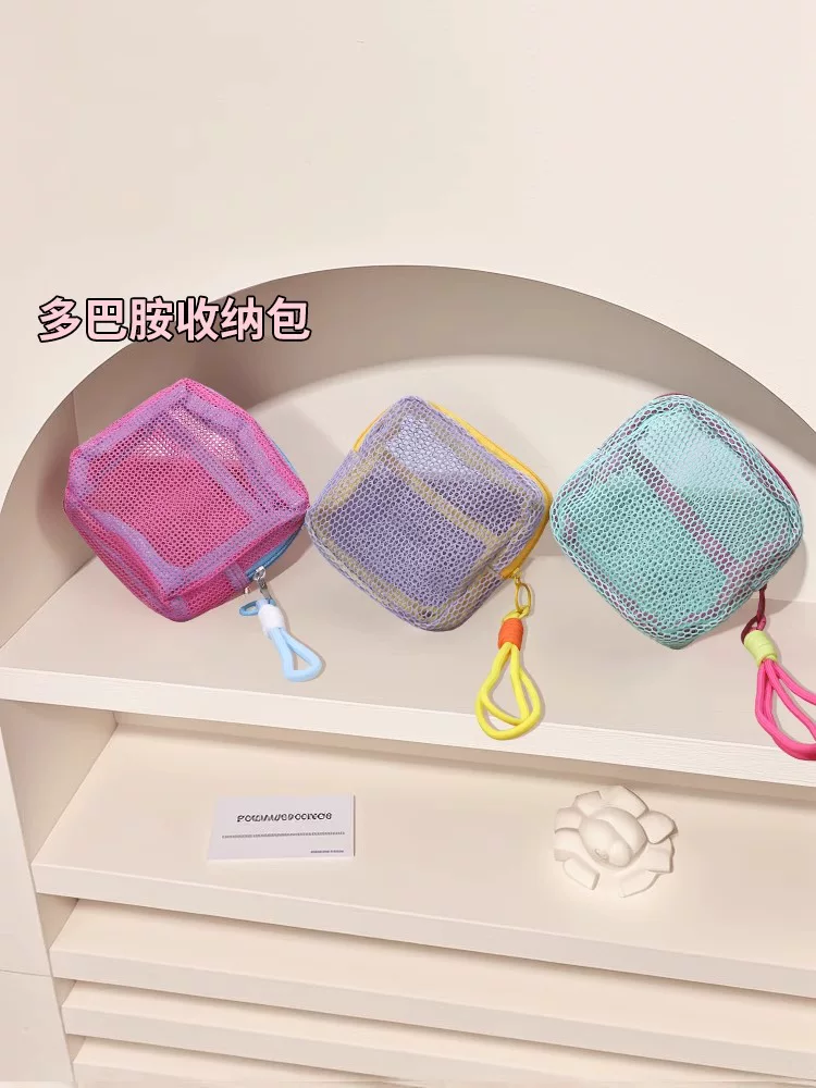 Ультра léger universal durable capacious storage system for traveling