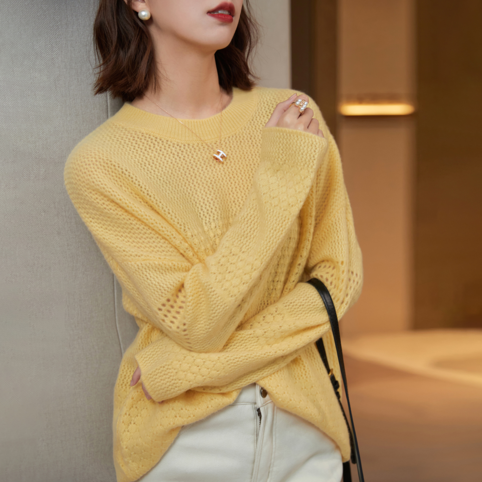 Hollow pullover lazy wind sweater women's early autumn and winter new 2022 loose high-end wool knitted top