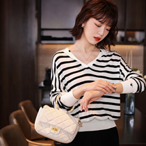 FENPERATE autumn 2021 New pinnuo wool striped V-neck fashion aged loose hooded sweater