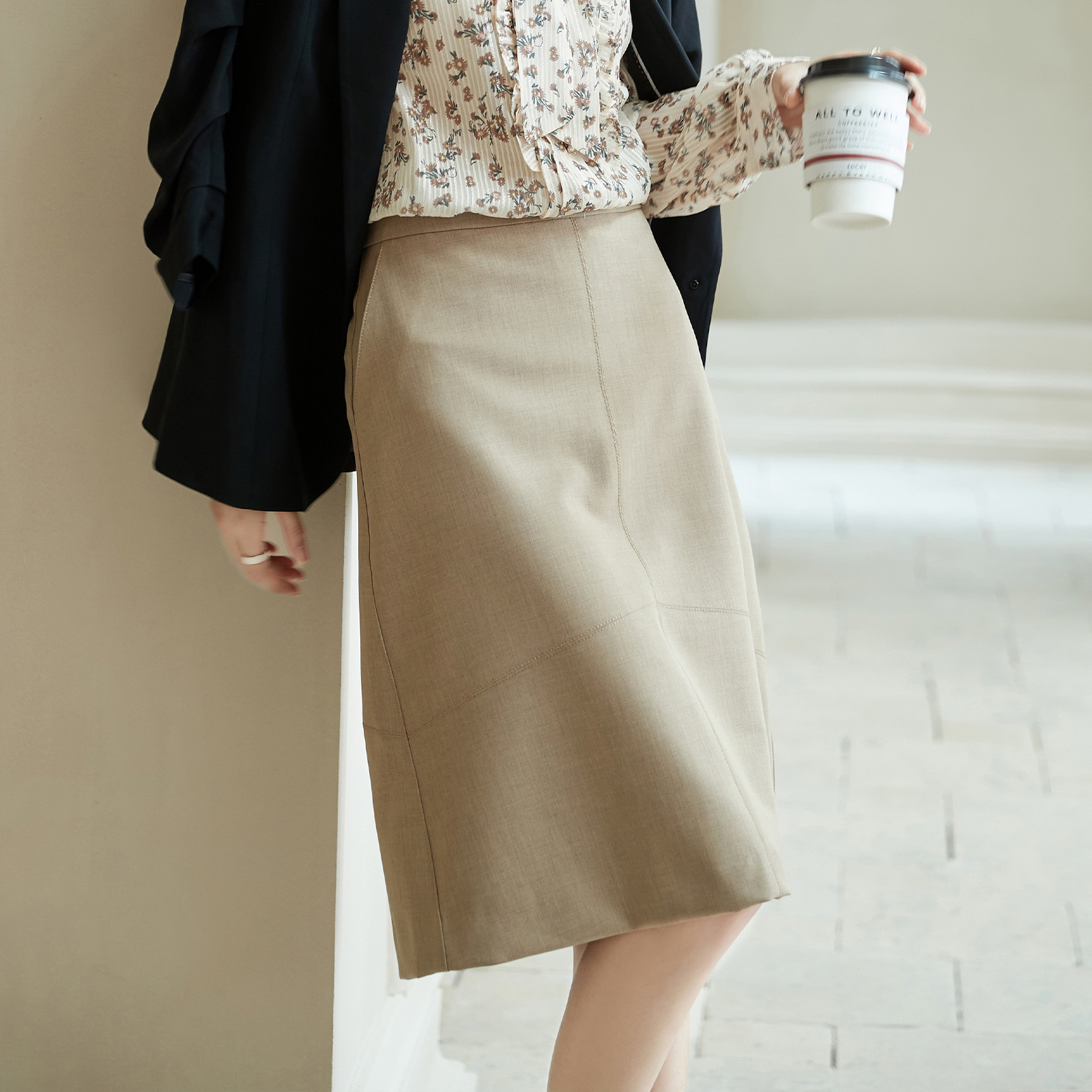 FENPERATE 2021 Fall new elegant commute high waist light lavish card with a long A-word half-body dress in its color