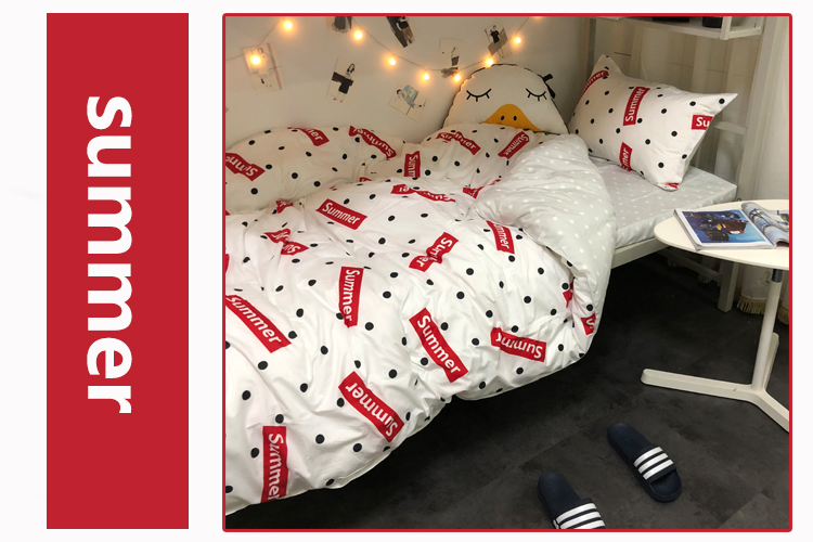 Bộ đồ giường IKEA Bắc Âu bốn bộ in lưới màu đỏ 1,5m chăn ba bộ ký túc xá sinh viên chăn ga gối đệm hanvico giảm giá
