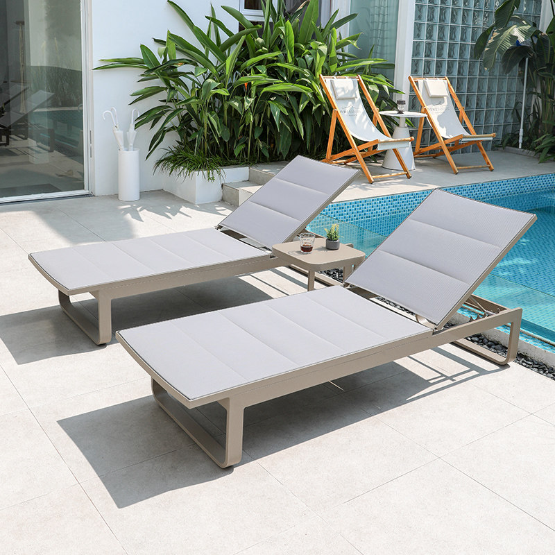 Outdoor reclining bed villa courtyard lunch break balcony reclining chair outdoor hotel swimming pool open-air leisure aluminum alloy reclining bed