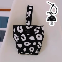 Черная подвеска