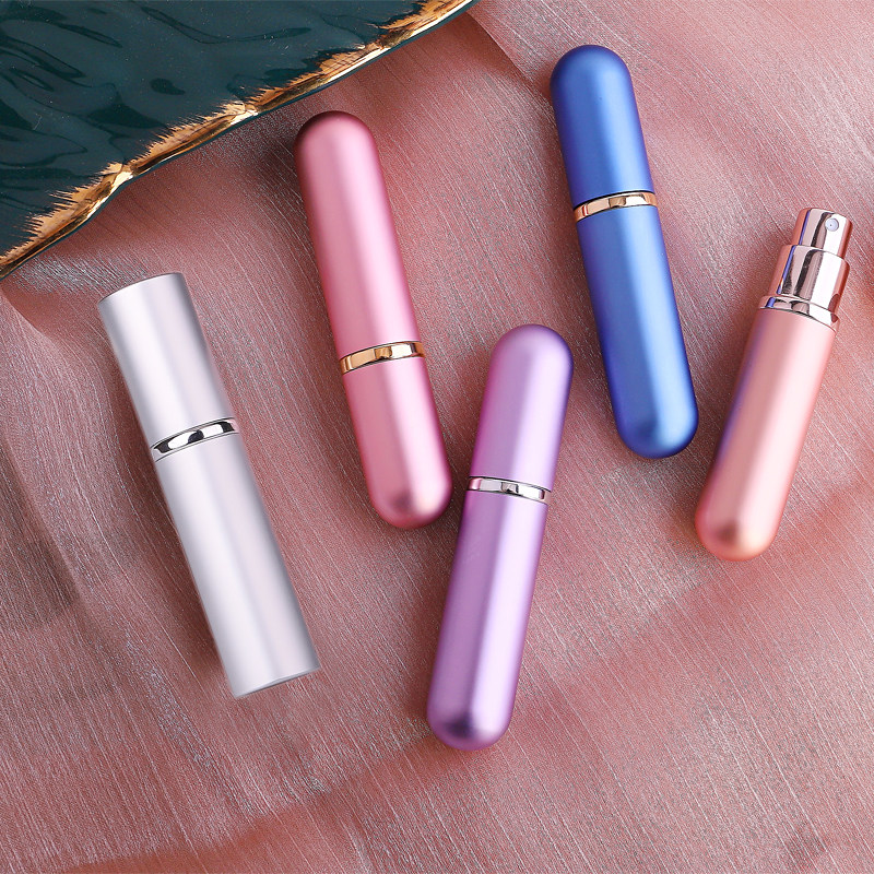 Perfume bottling travel portable perfume bottle glass cosmetics toner spray bottle fine mist small spray pot empty bottle