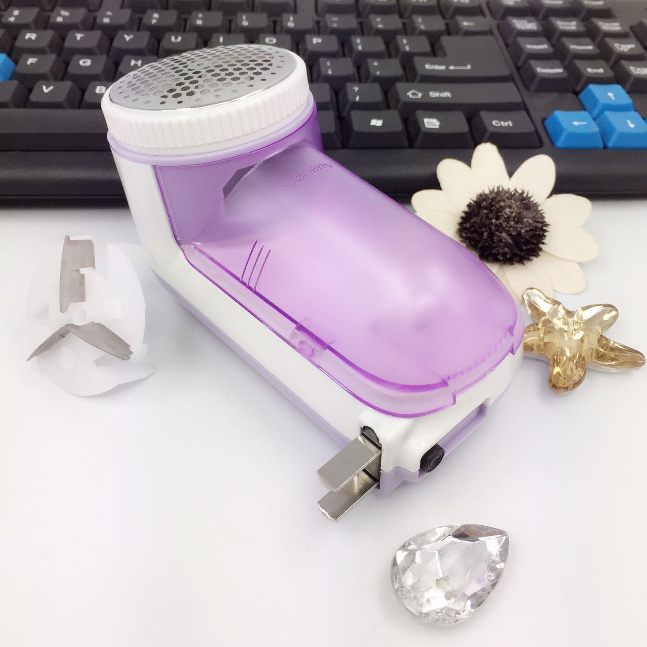 Gửi đầu dao Hộ gia đình năng lượng cao điện sạc tóc bóng xén áo len sạc thẳng để bóng đến tóc - Link Remover 	cách sử dụng máy cắt lông xù quần áo	