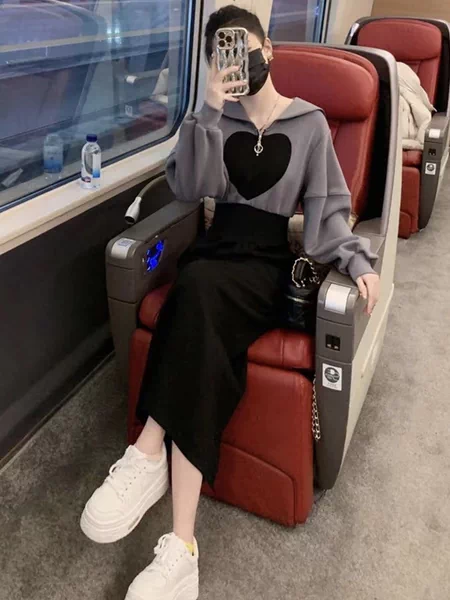 Товары от 蘑菇街韩版时尚阁