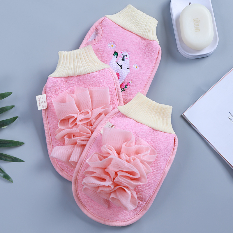 Cute Teenage Girl Bath ball rubbing with shower Bath Ball Woman Cartoon Bath Flowers Bath bath Bath Bath God