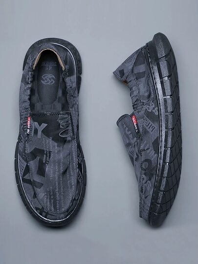 Old Beijing cloth shoes men's trendy casual shoes slip-on lazy shoes men's breathable canvas shoes 2026 spring men's shoes