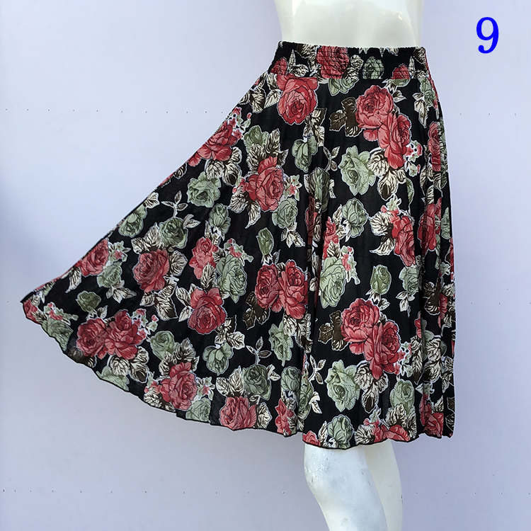 Mẹ váy váy mùa hè đàn hồi eo váy hoa băng lụa phụ nữ trung niên nhảy vuông sundress áo phao trung niên