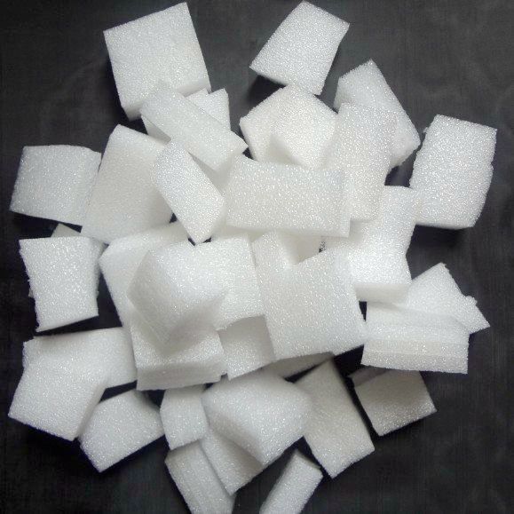 EPE Pearl Cotton Filler Packaging Foam Block Shockproof Anti-Squeeze Cushion Filler Square Broken