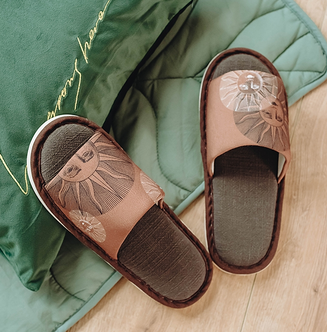 Japan Gp Personality Hand-painted Linen Spring Autumn Slippers Female Non-slip Thick Bottom Silent Soft Bottom Home All Season Universal