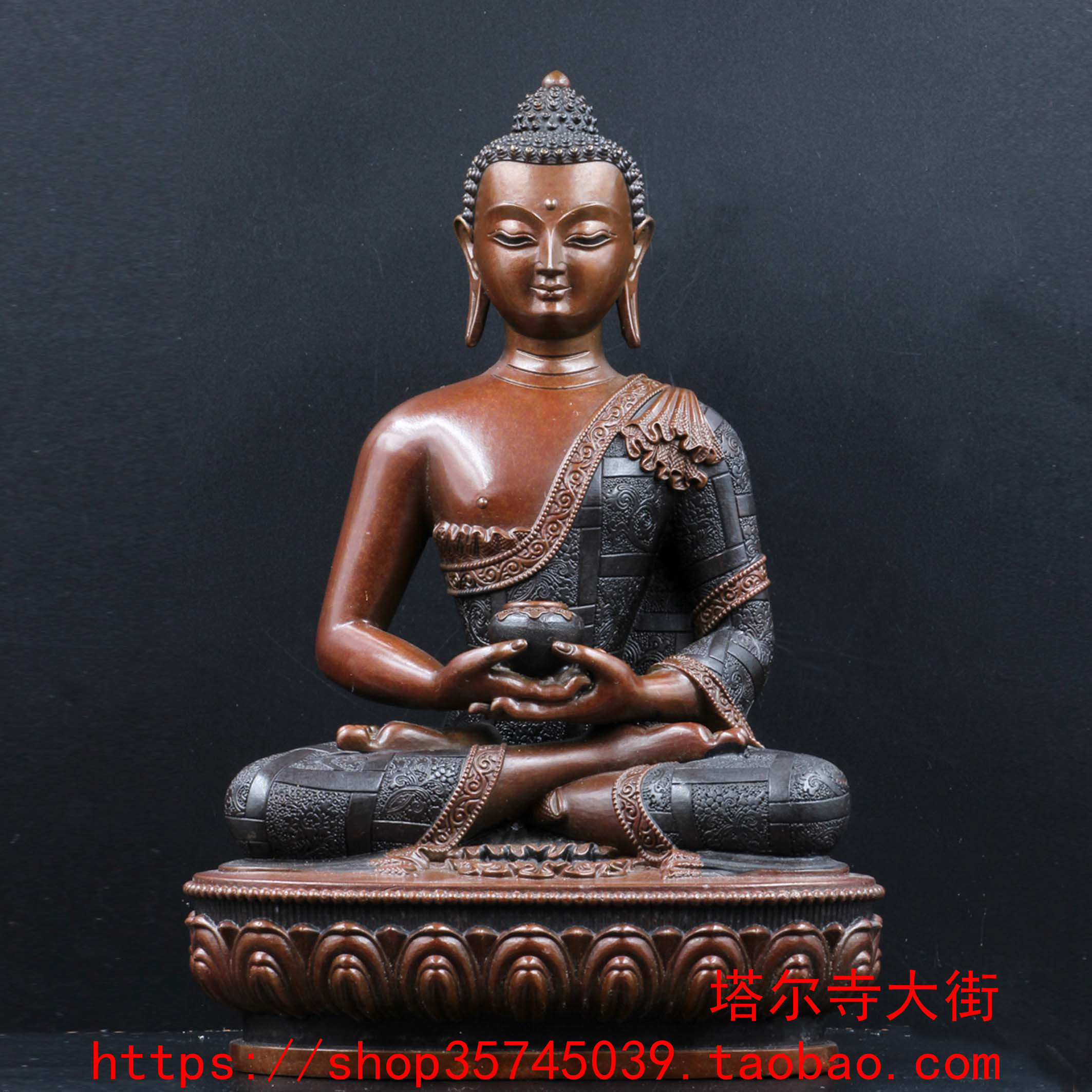 Antique Amitaba Buddha is born from the Tal Monastery Size Seven Inch (21 cm) Law