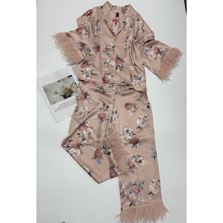 C-10 Women's Pajamas for All Seasons, Satin Ostrich Feathers, Can Be Worn Outside, Home Wear Set