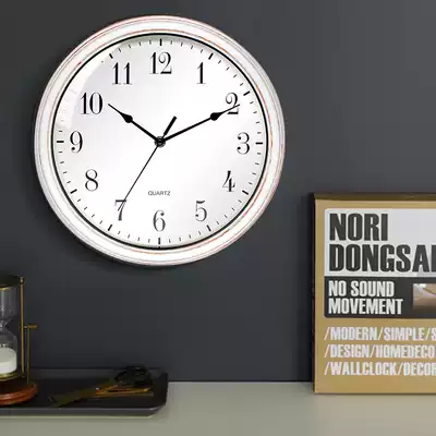 Clock and clock living room home personality creative silent clock modern light luxury quartz clock Wall simple clock