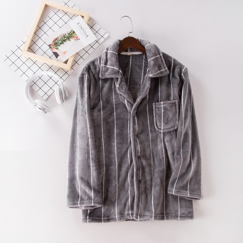 Đồ ngủ nam đơn mảnh flannel ngọn mùa thu và mùa đông kích thước lớn lỏng lẻo của nam cộng với nhung ấm san hô lông cừu dịch vụ nhà shop thời trang nữ
