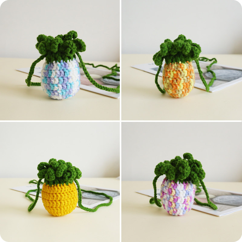 Douyin with the same style crossbody creative coin purse girl cute egg bag hand-knitted wool small bag lipstick set finished product